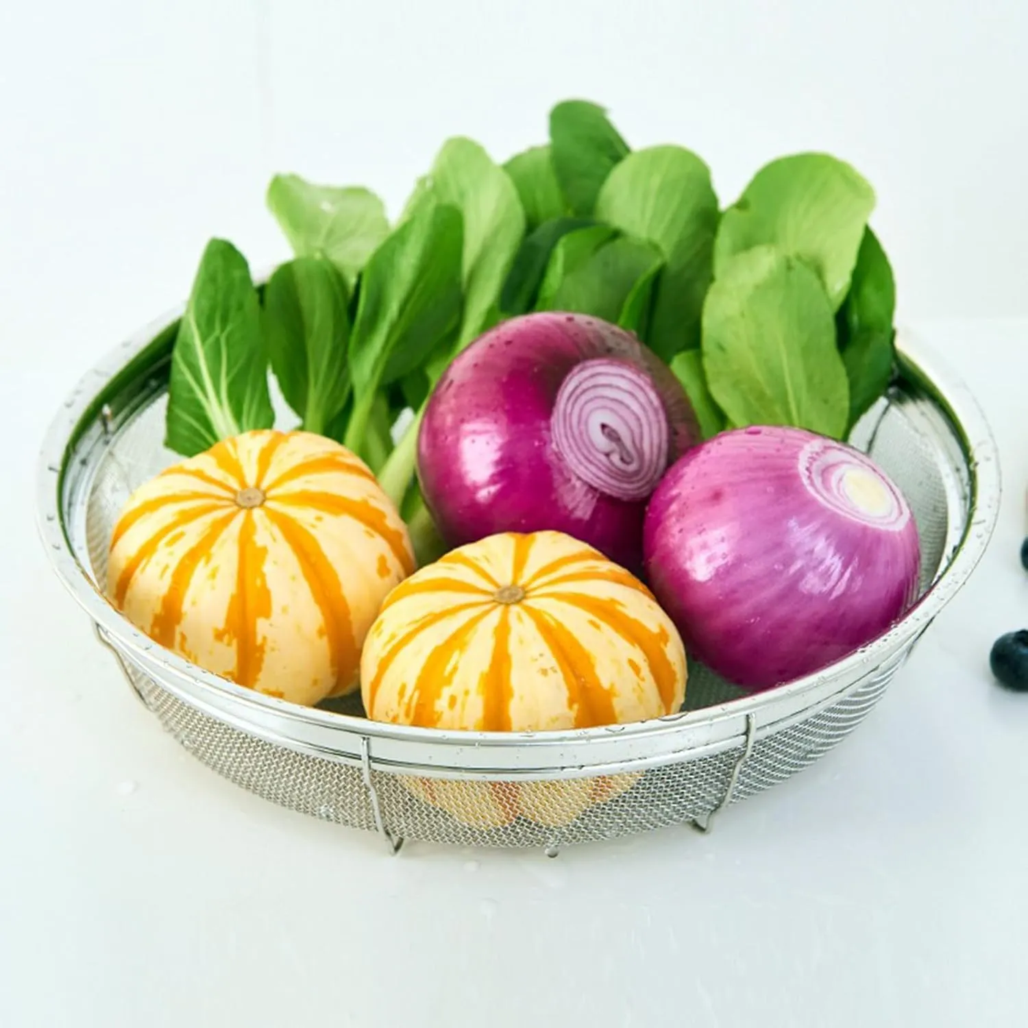 Fine Mesh Strainer for Kitchen, Stainless Steel Colander Bowl for Pasta, Rice, Fruit, Metal Net Baskets with Resting Base - Strain, Drain, Rinse Diameter 9.84 inch